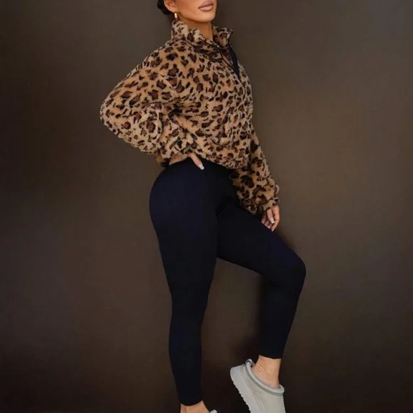 Leopard Print Teddy Jacket - Picture 5 of 9